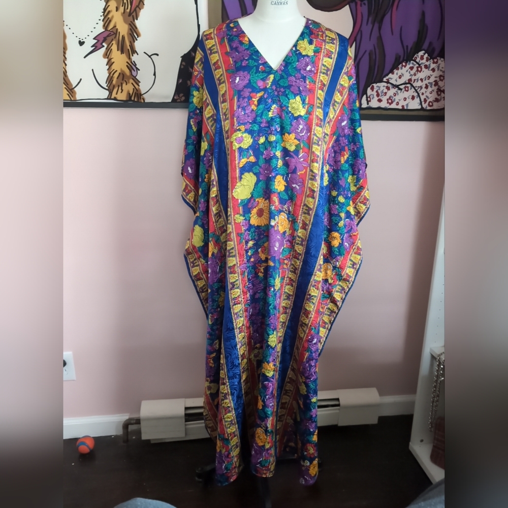 Floral Maxi Dress with Vibrant Colors